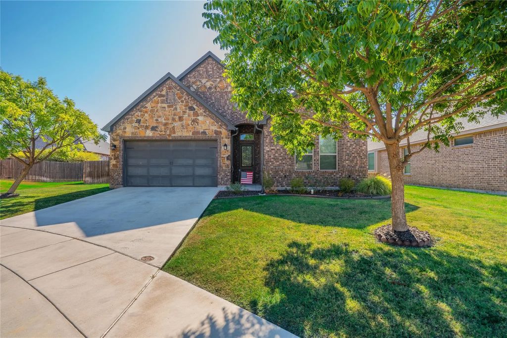 3005 Dry Creek Court, Decatur