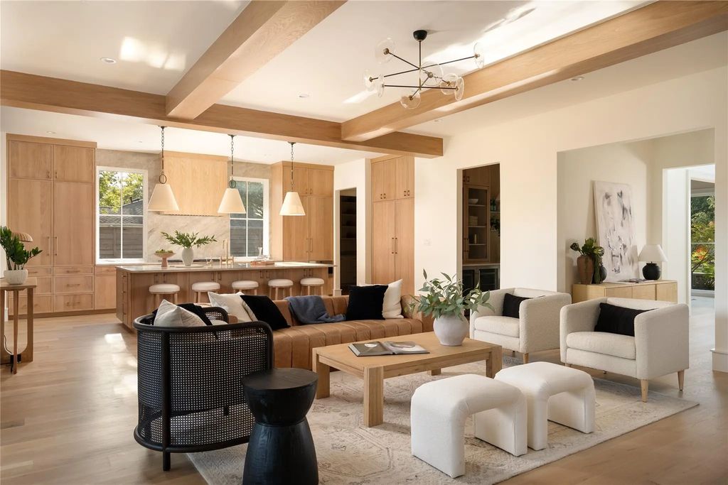 6016 Del Roy Drive, Dallas