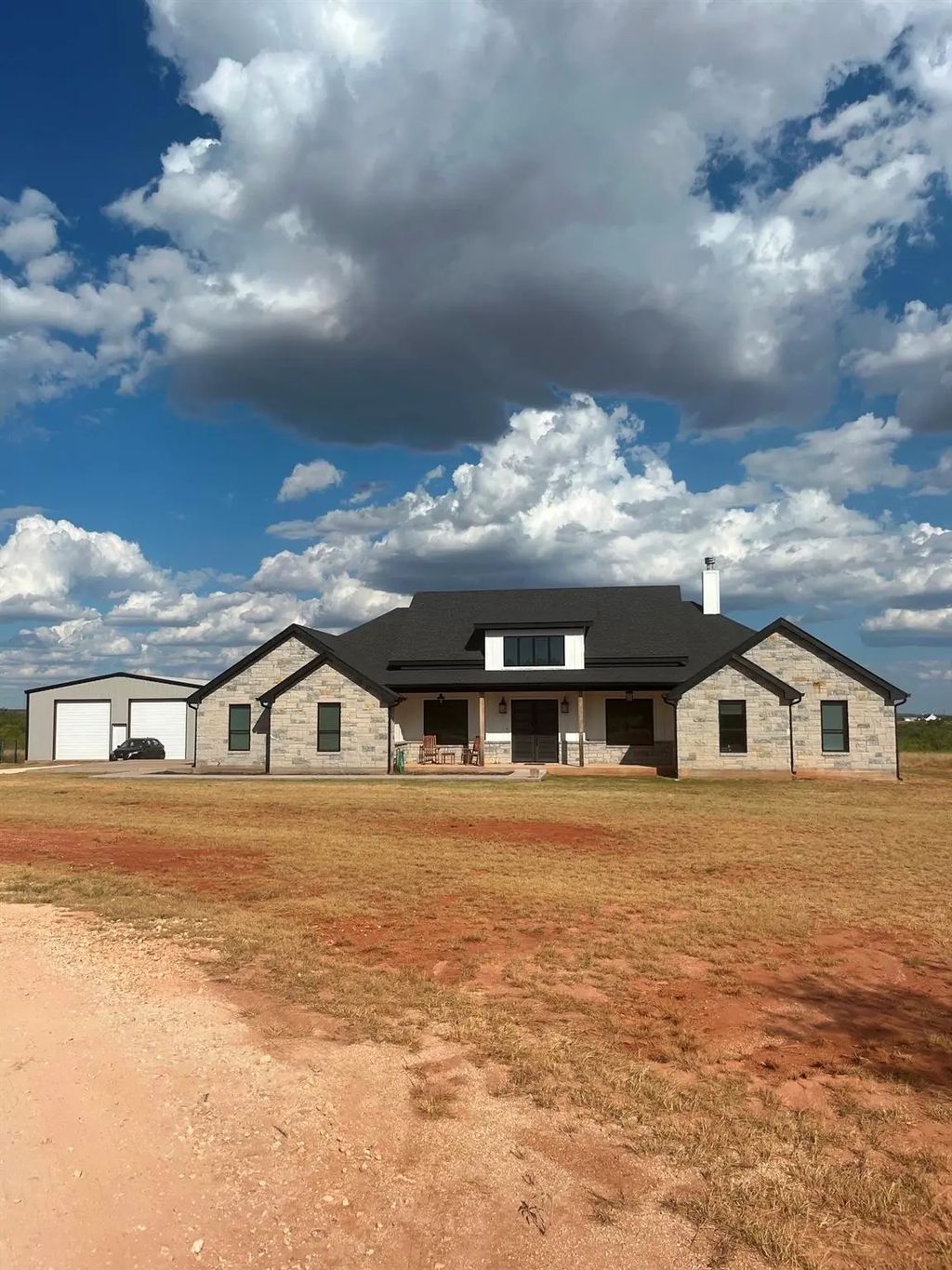 2889 County Road 131, Tuscola