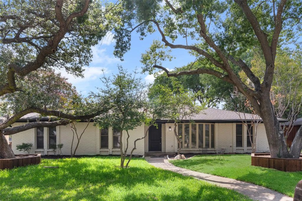 1612 Northcrest Drive, Plano