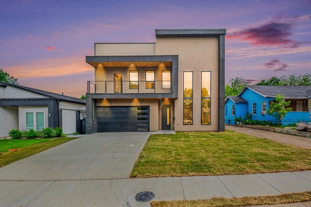 1442 Stella Avenue, Dallas