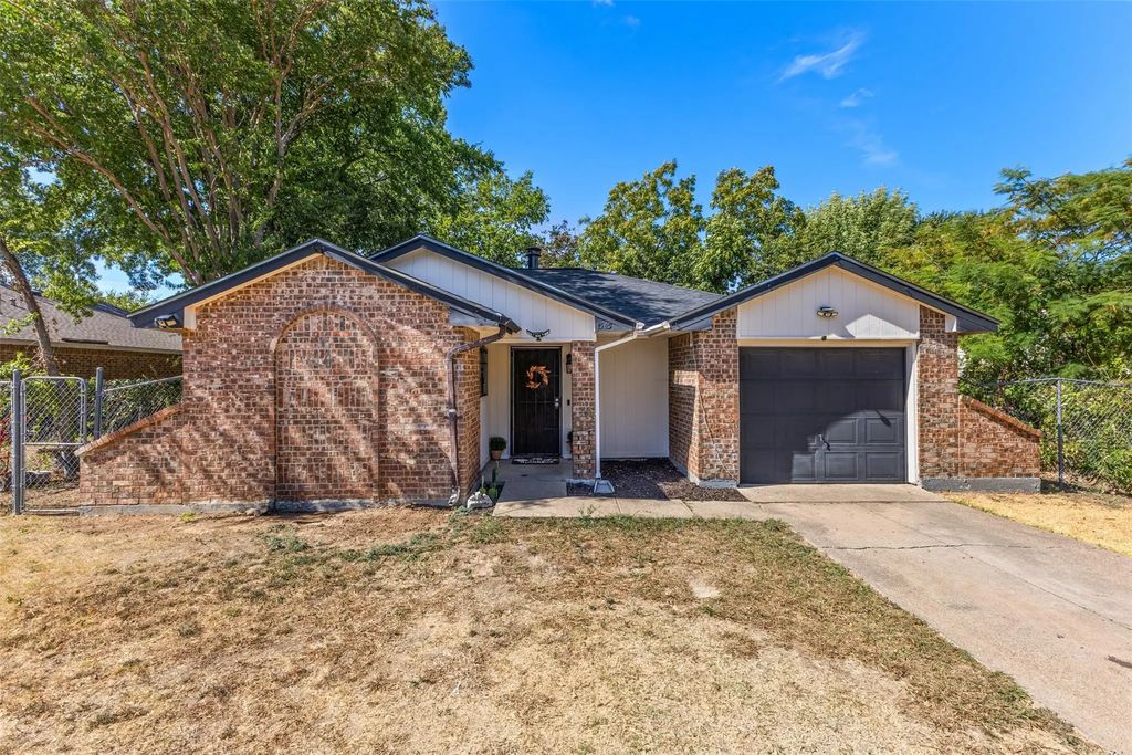 1545 Quartet Drive, Dallas
