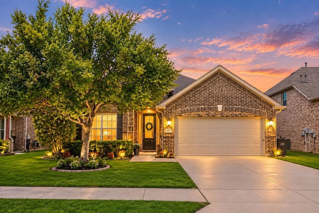 612 Sundrop Drive, Little Elm