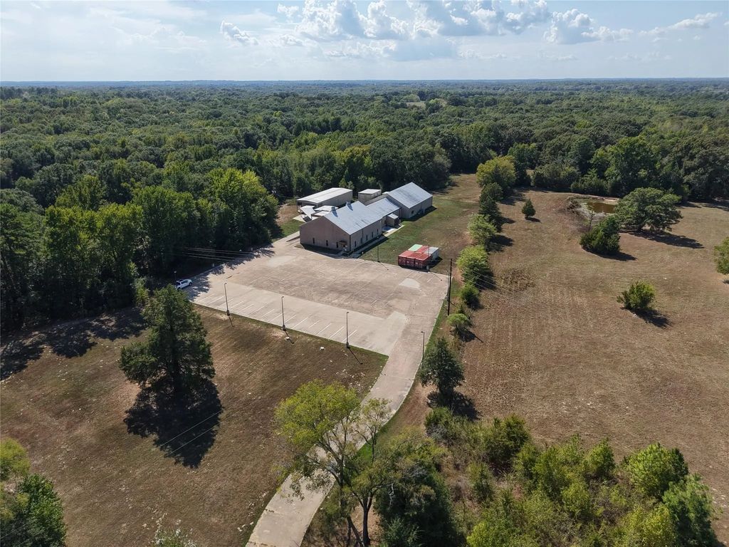 4533 N Fm 312, Winnsboro