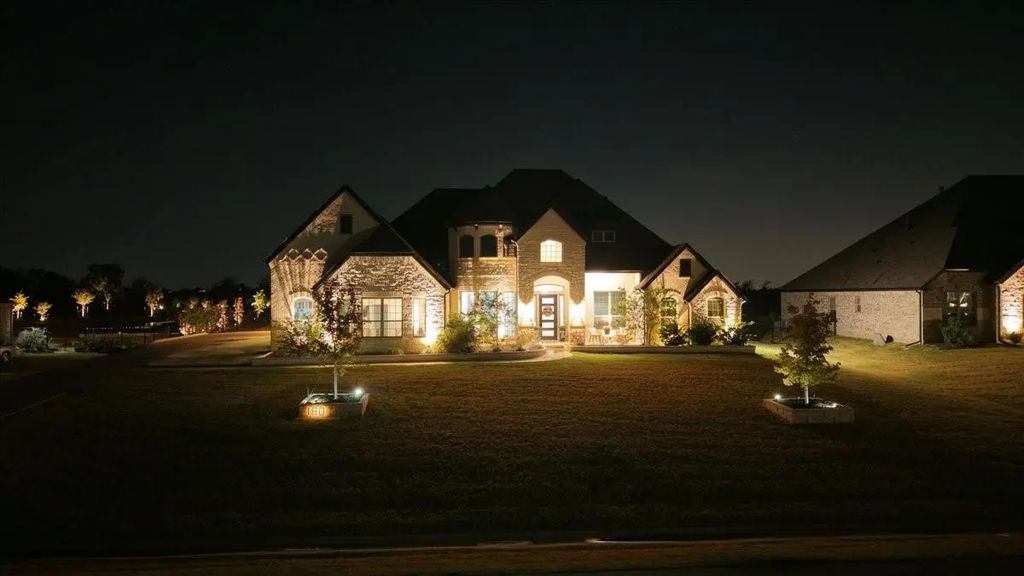 180 Settlement Lane, McLendon Chisholm