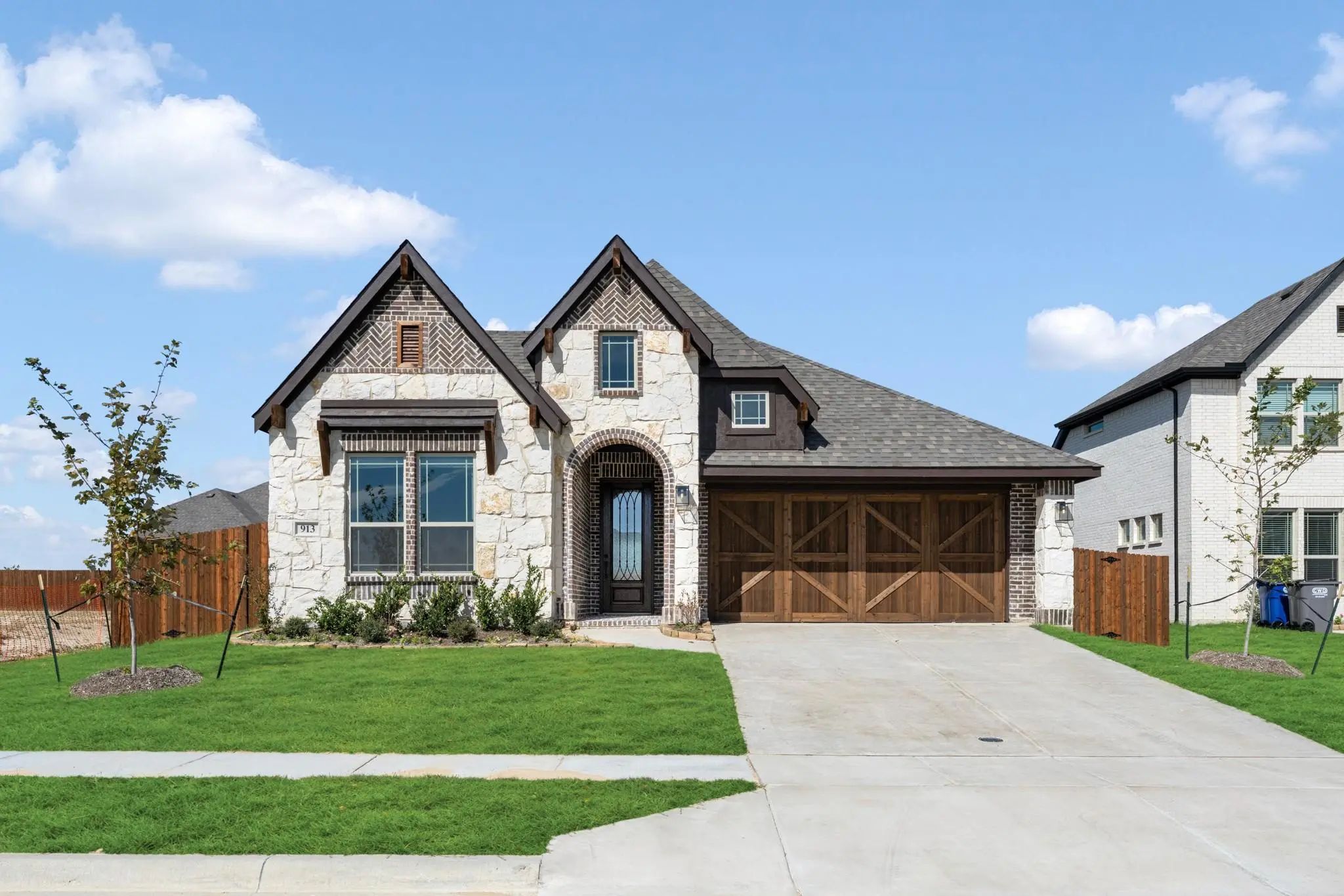 Photo of Listing #21393483