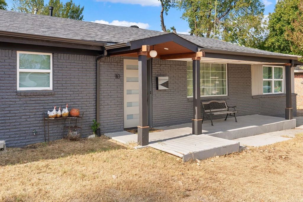 10 Beverly Court, Bedford