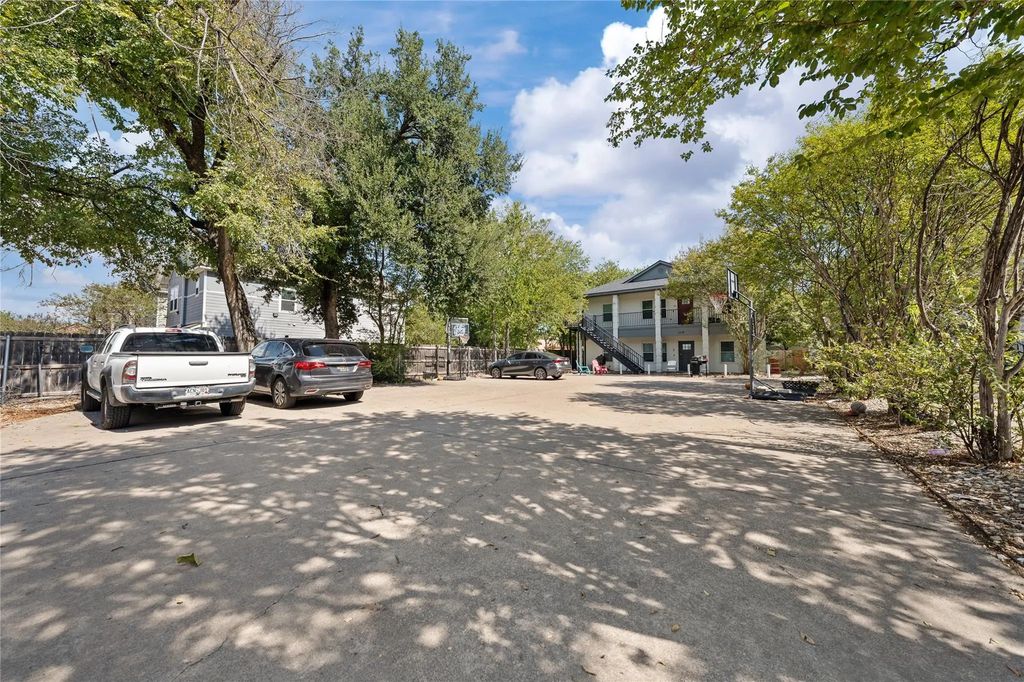 1218 Wood Avenue, Waco