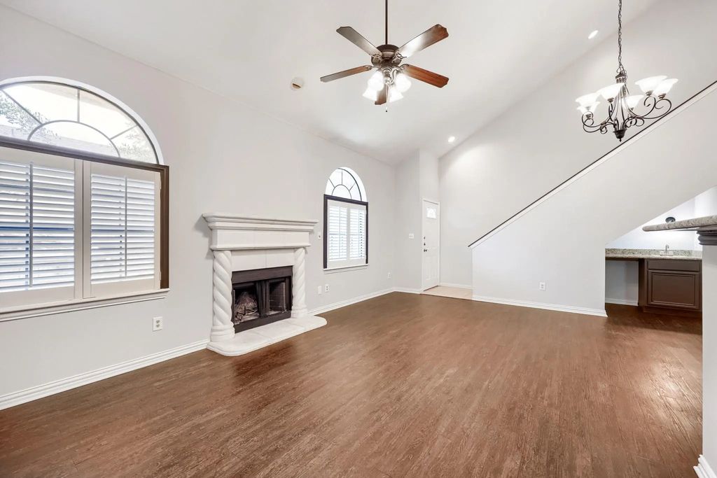 2800 Keller Springs Road 4c, Carrollton