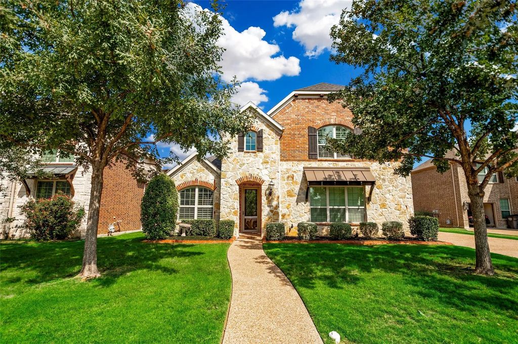 2883 Redfern Drive, Trophy Club