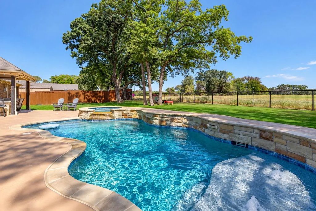 107 Willow Oak Drive, Krugerville
