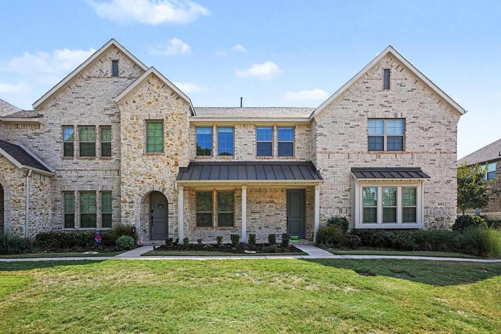 204 Venice Avenue, Flower Mound
