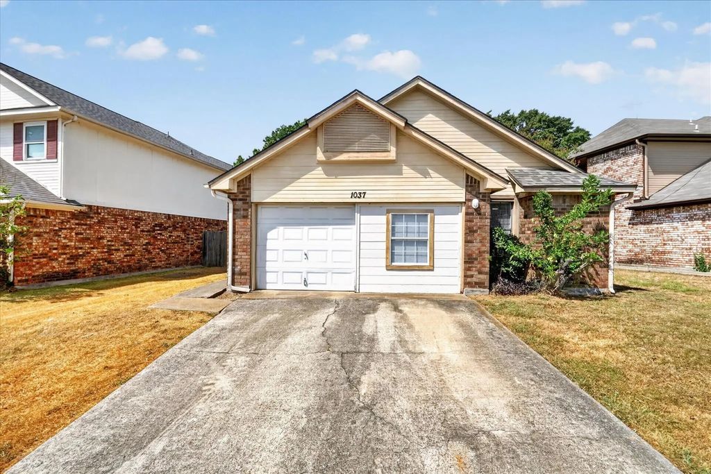 1037 Garden Trail, Mesquite