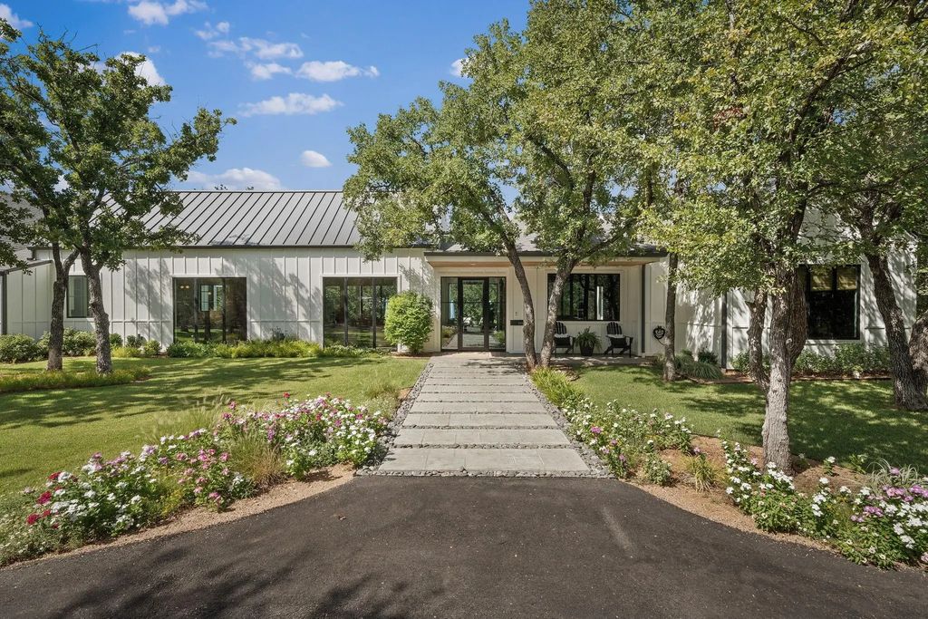 111 Fawn Trail Circle, Graham