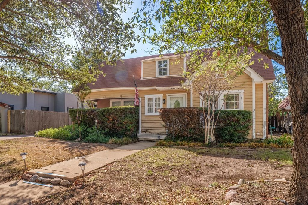 1018 Grand Avenue, Abilene