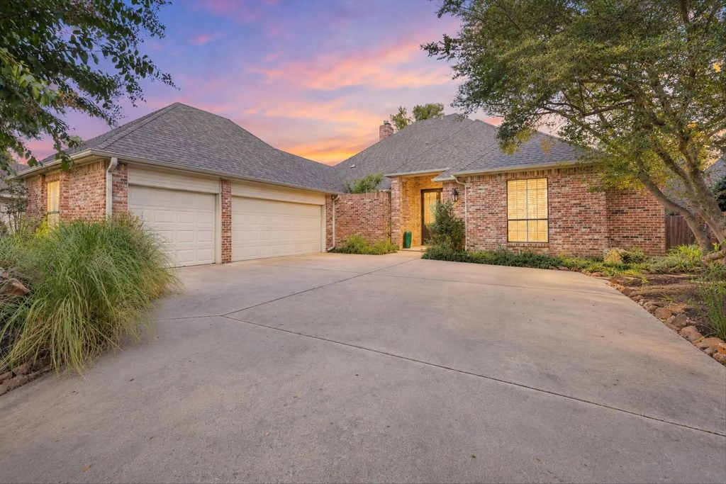 1312 Chippewa Drive, Plano