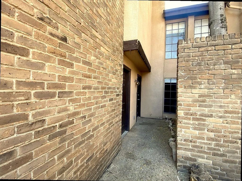 6019 Ridgecrest Road 204b, Dallas