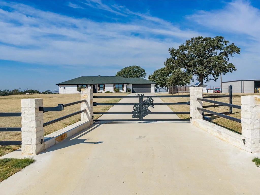 3914 Alamo Road, Bowie