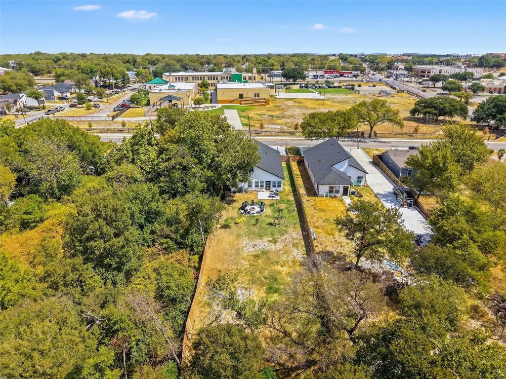 4211 S Denley Drive, Dallas