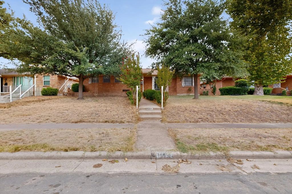 1129 Oak Meadows Drive, Dallas