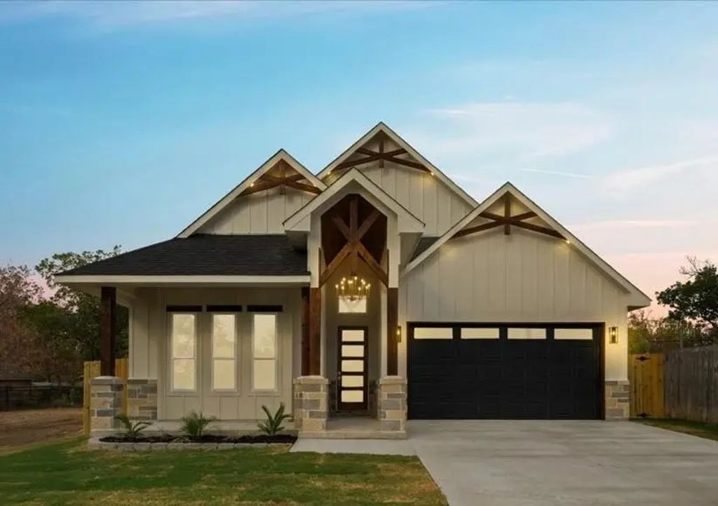 2312 Nw 25th Street, Fort Worth