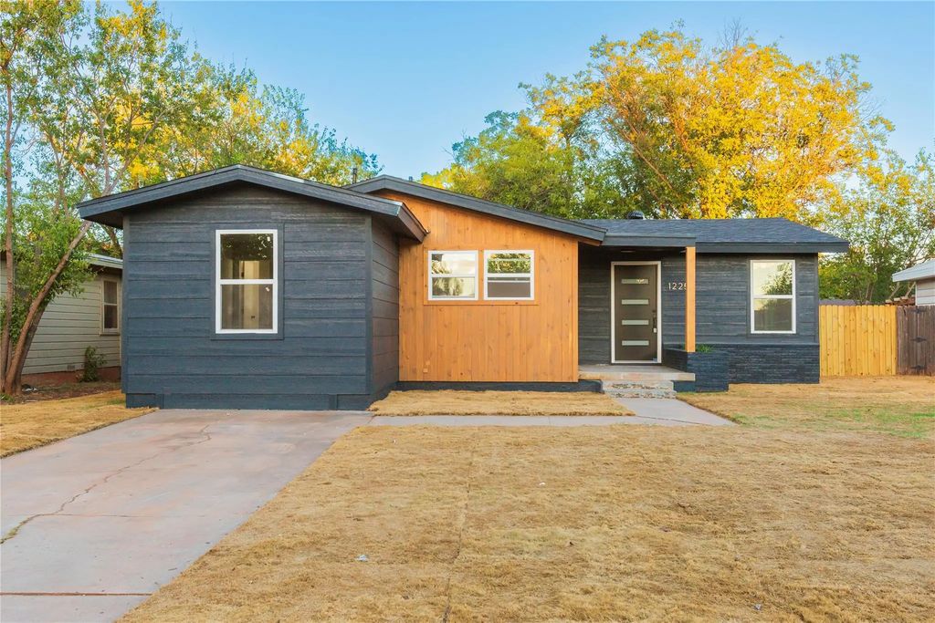 1225 S Jefferson Drive, Abilene
