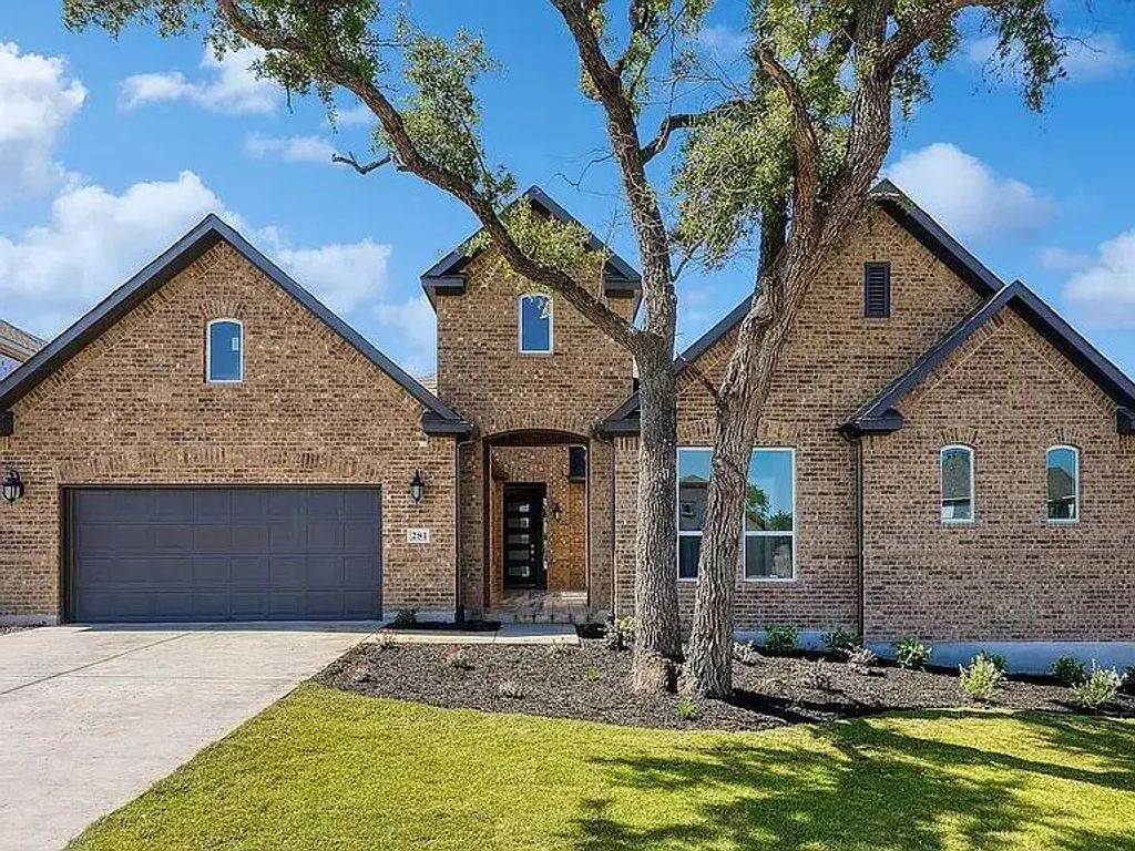 281 Pigeon River Road, Kyle
