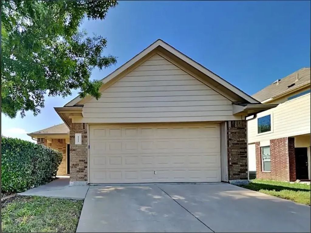 111 E Kirnwood Drive, Dallas