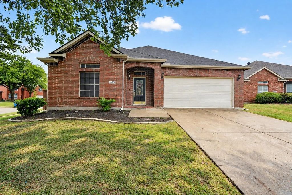 10601 Augusta Lane, Rowlett