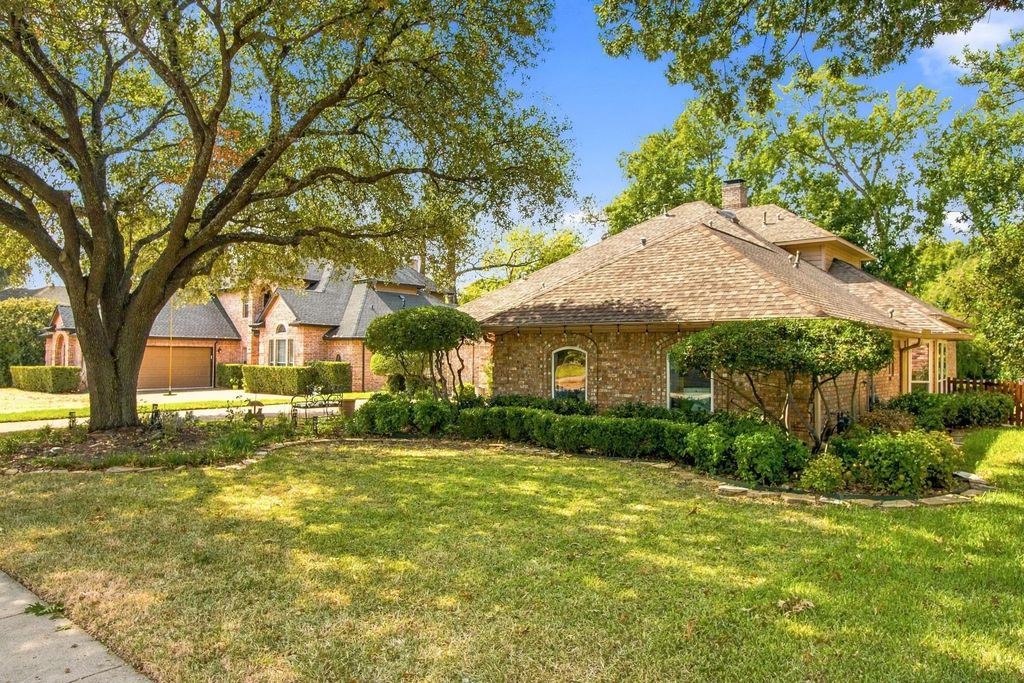 2905 Foxcreek Drive, Richardson