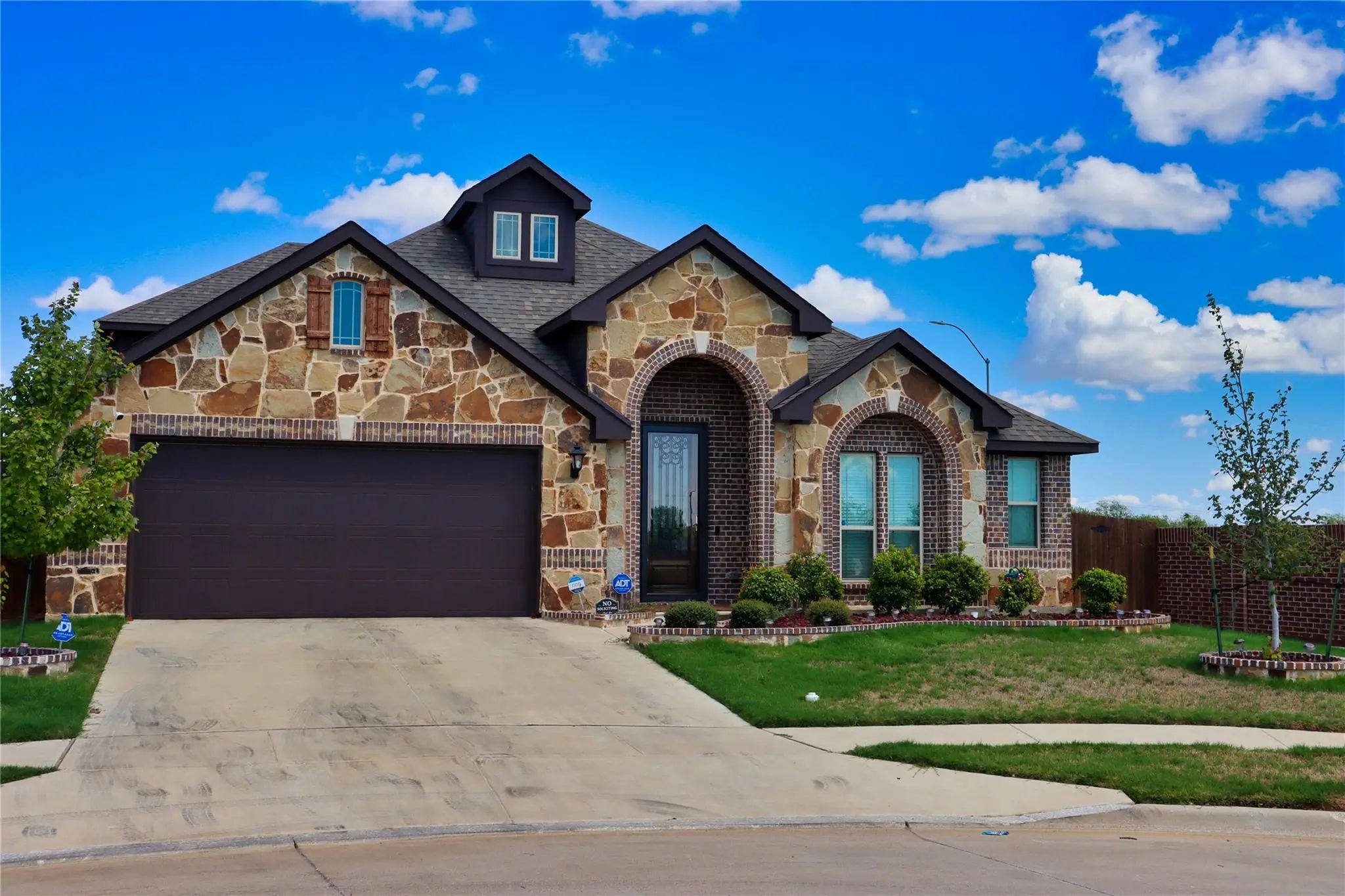 Photo of Listing #21397020