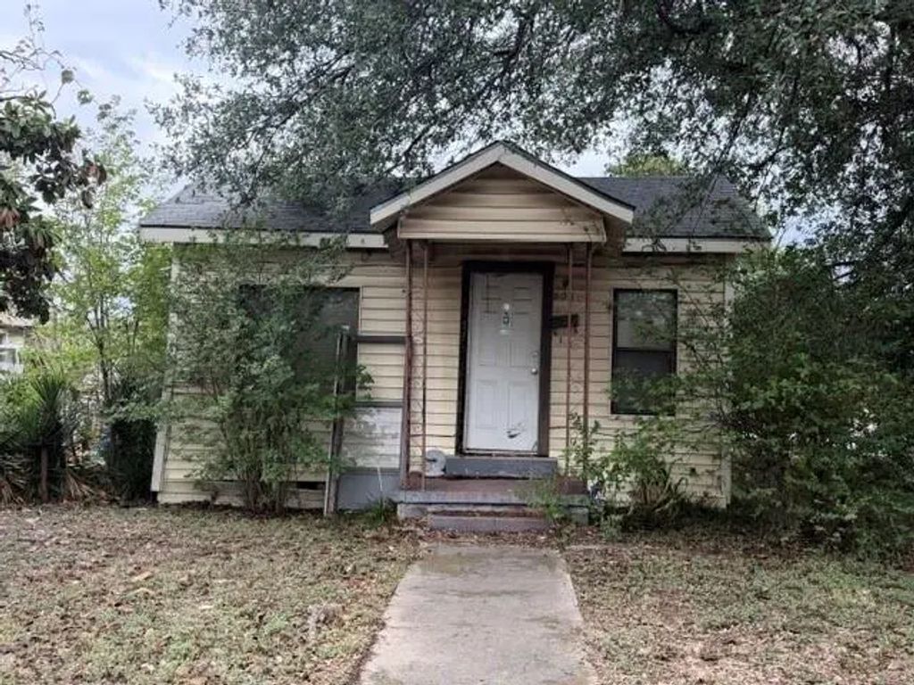 501 Hatton Street, Waco