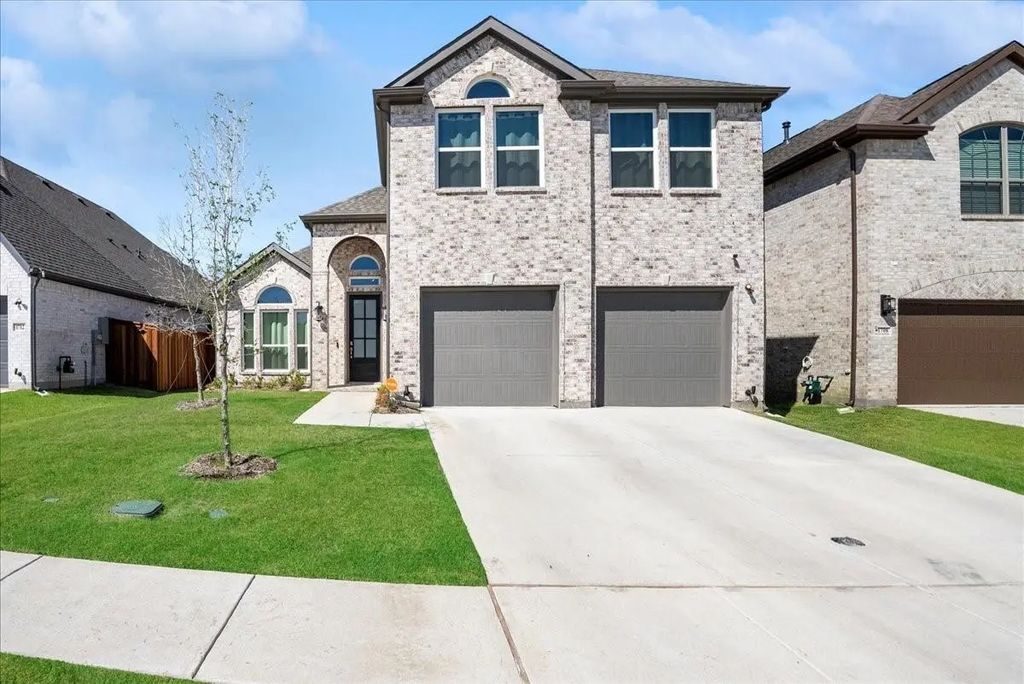 1710 Highwood Road, Forney