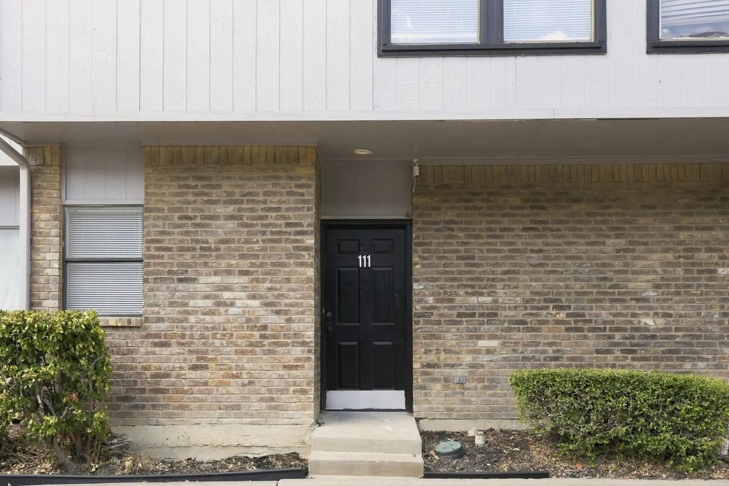 14140 Haymeadow Drive 111, Dallas