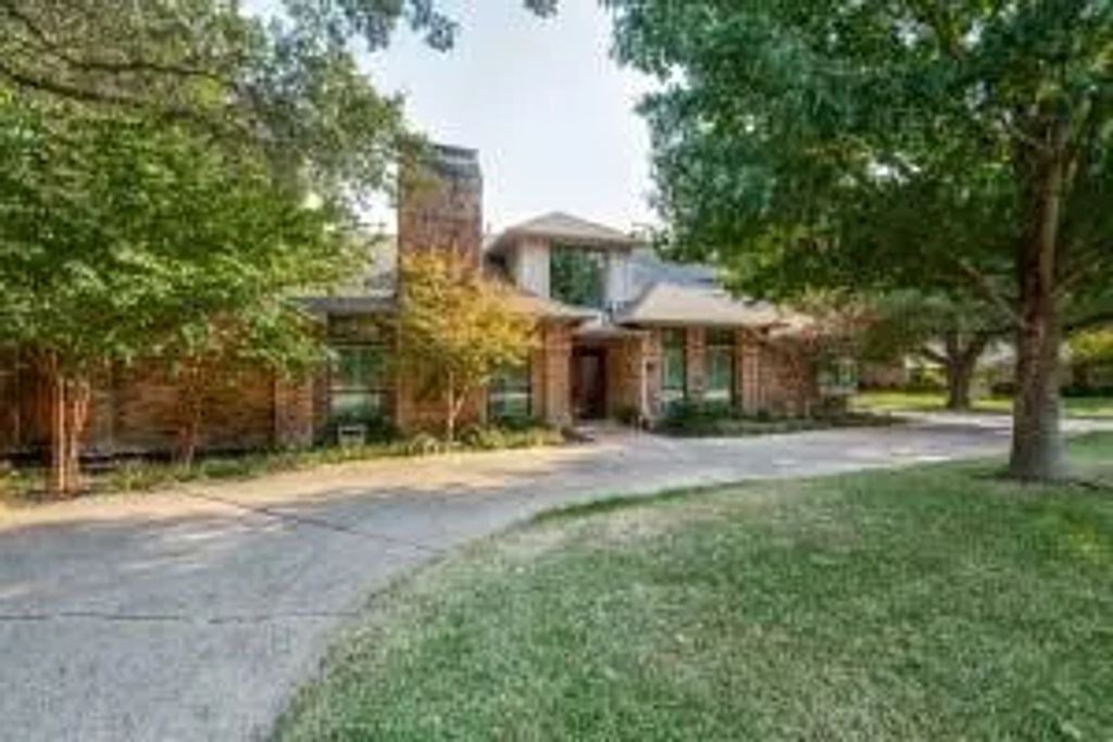 5212 Mustang Trail, Plano