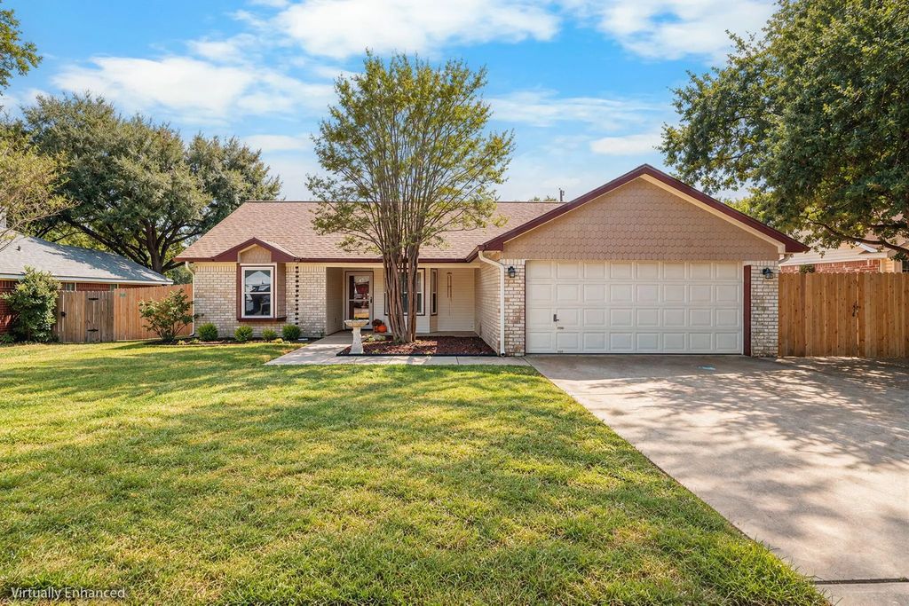 10712 Apache Drive, Waco