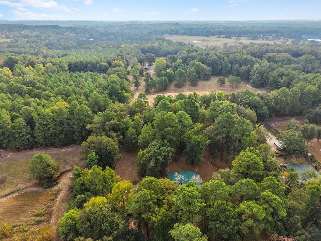 1875 County Road 1577, Hughes Springs