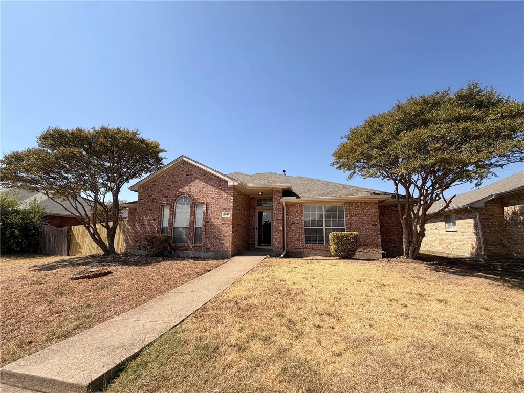2617 Ash Creek, Mesquite