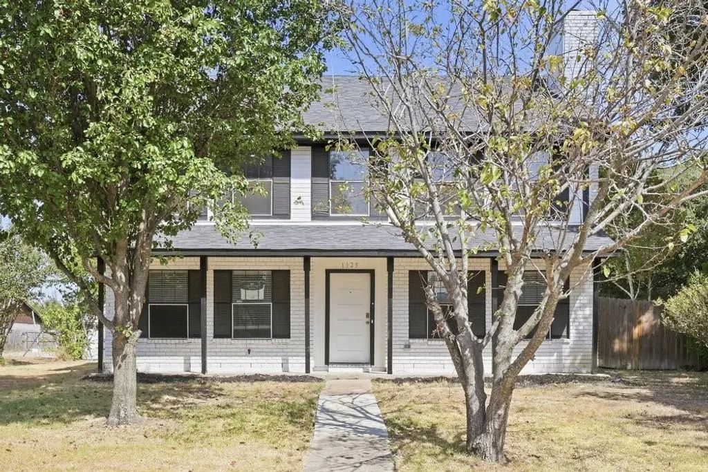 1125 Harvest Hill Lane, Lancaster
