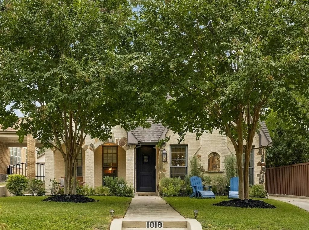 1018 Clermont Avenue, Dallas