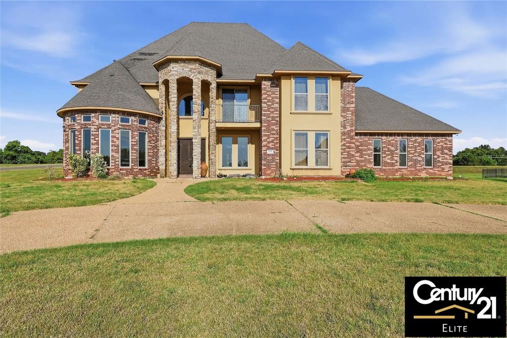 198 N Beach Drive, Bossier City