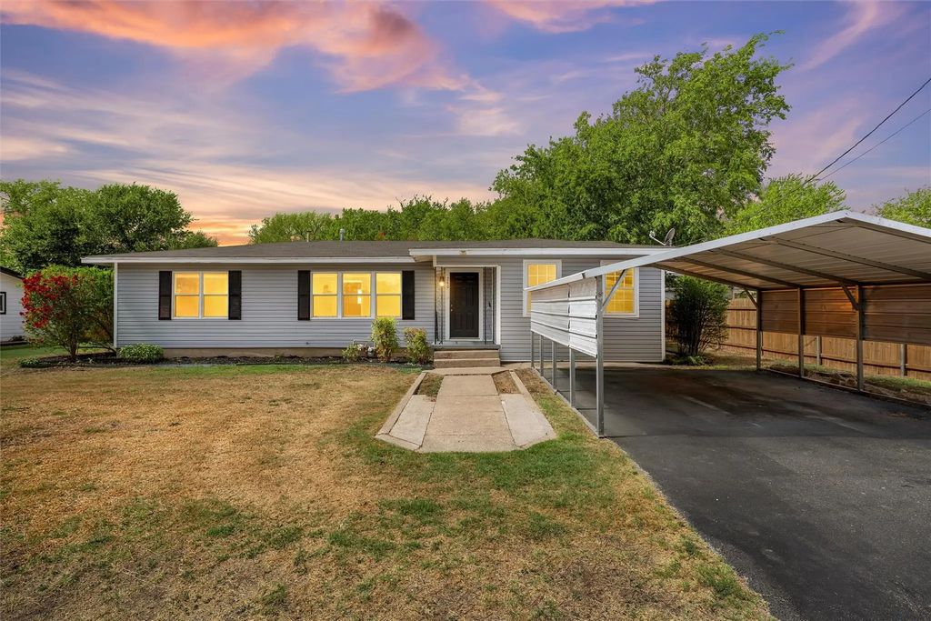 240 S Avenue A, Crawford