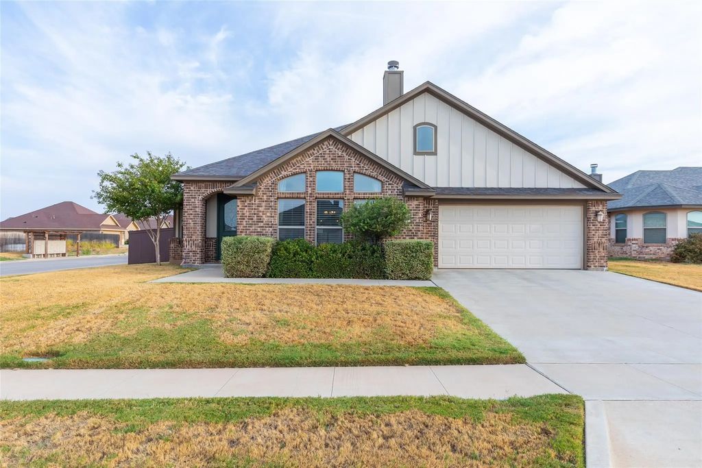 244 Carriage Hills Parkway, Abilene