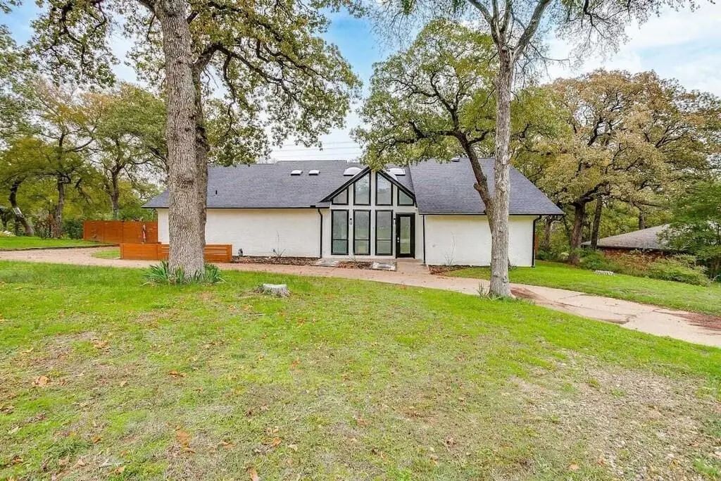 2306 Cypress Drive, Grand Prairie