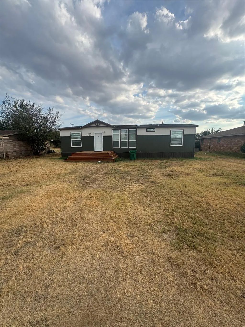 1105 W 13th Street, Quanah