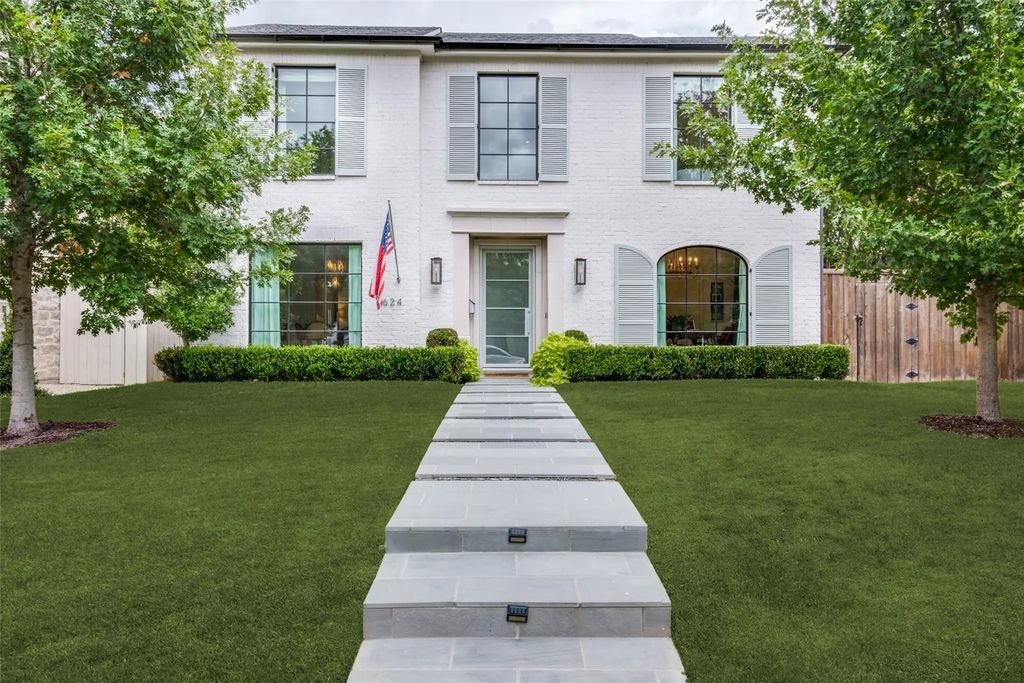 4624 S Versailles Avenue, Highland Park