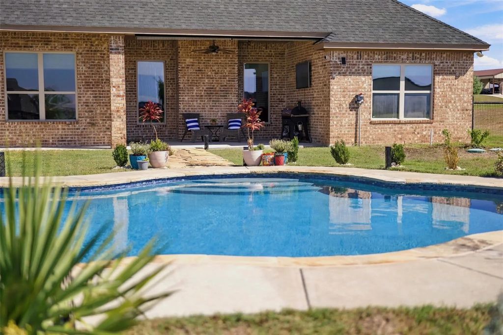 139 Stanford Lane, Springtown