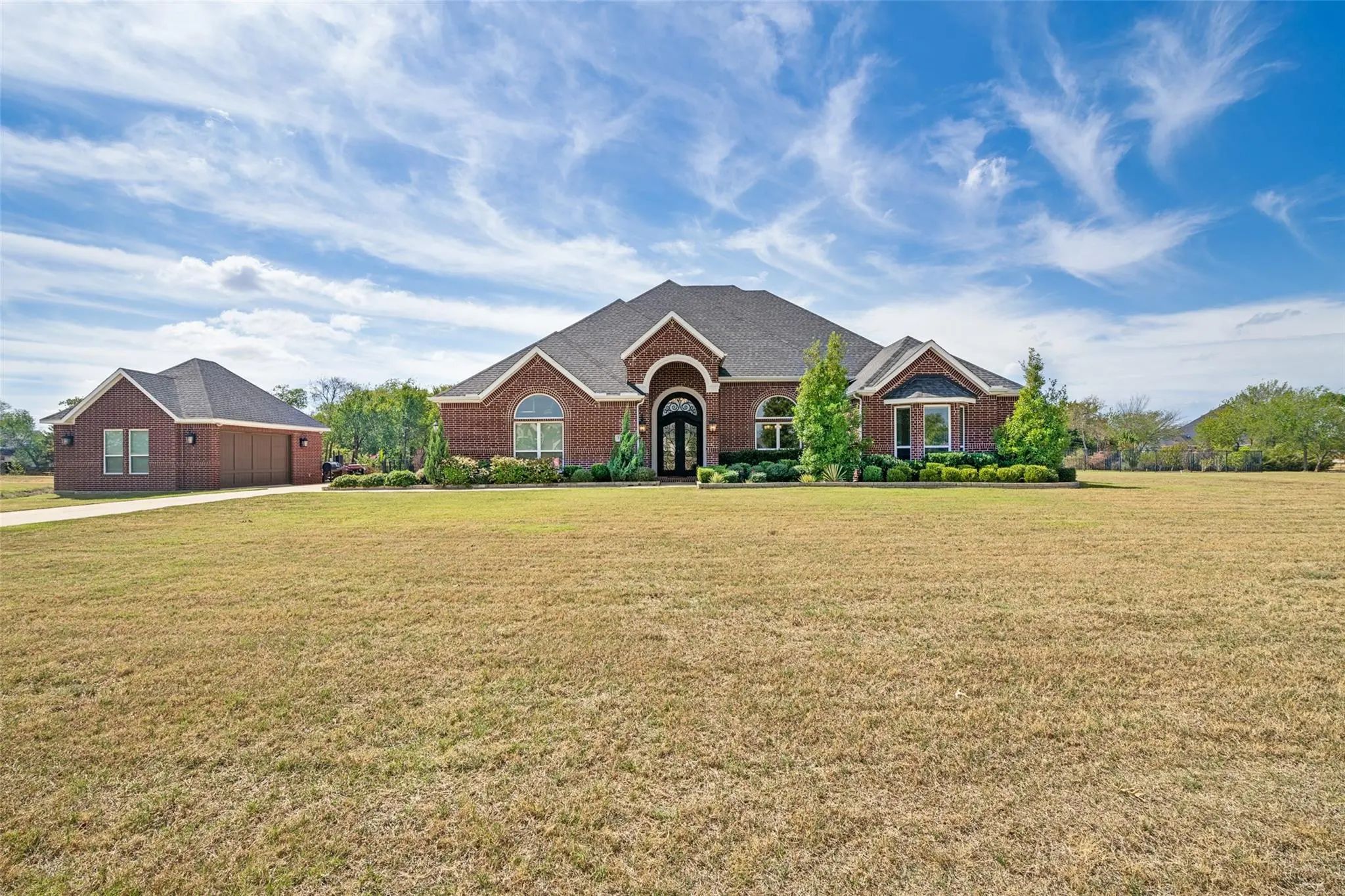 Photo of Listing #21399253