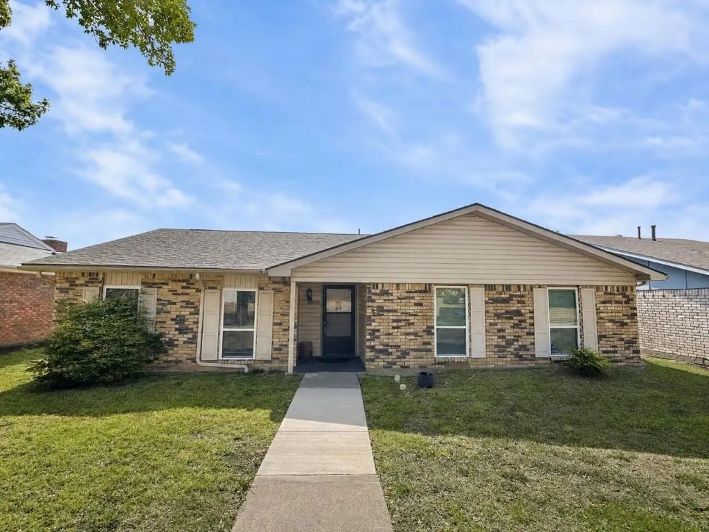 2930 Furneaux Lane, Carrollton