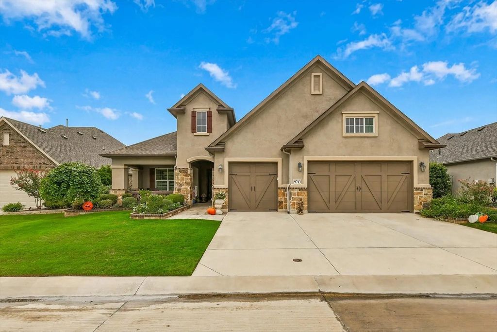9713 Arkose Drive, Denton